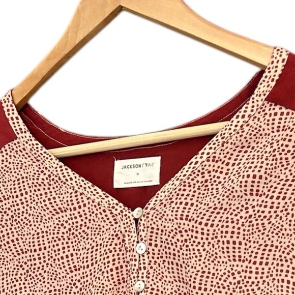 Jackson Rowe M GUC Red and White Patterned dress ruffled bottom - Picture 5 of 13